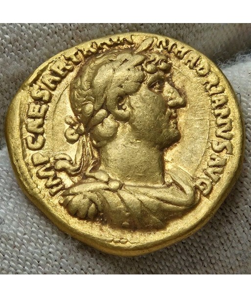 Aureus - Hadrian - 123