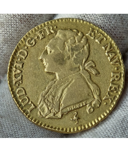 Louis XVI - Louis d'or au buste habillé - 1775 A