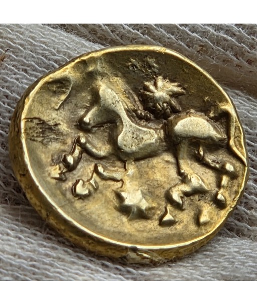 Bellovaque - Statère à l'astre - Cheval à gauche